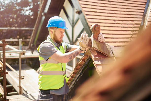 Quick and Trustworthy Emergency Roof Repair Services in Willoughby Hills, OH